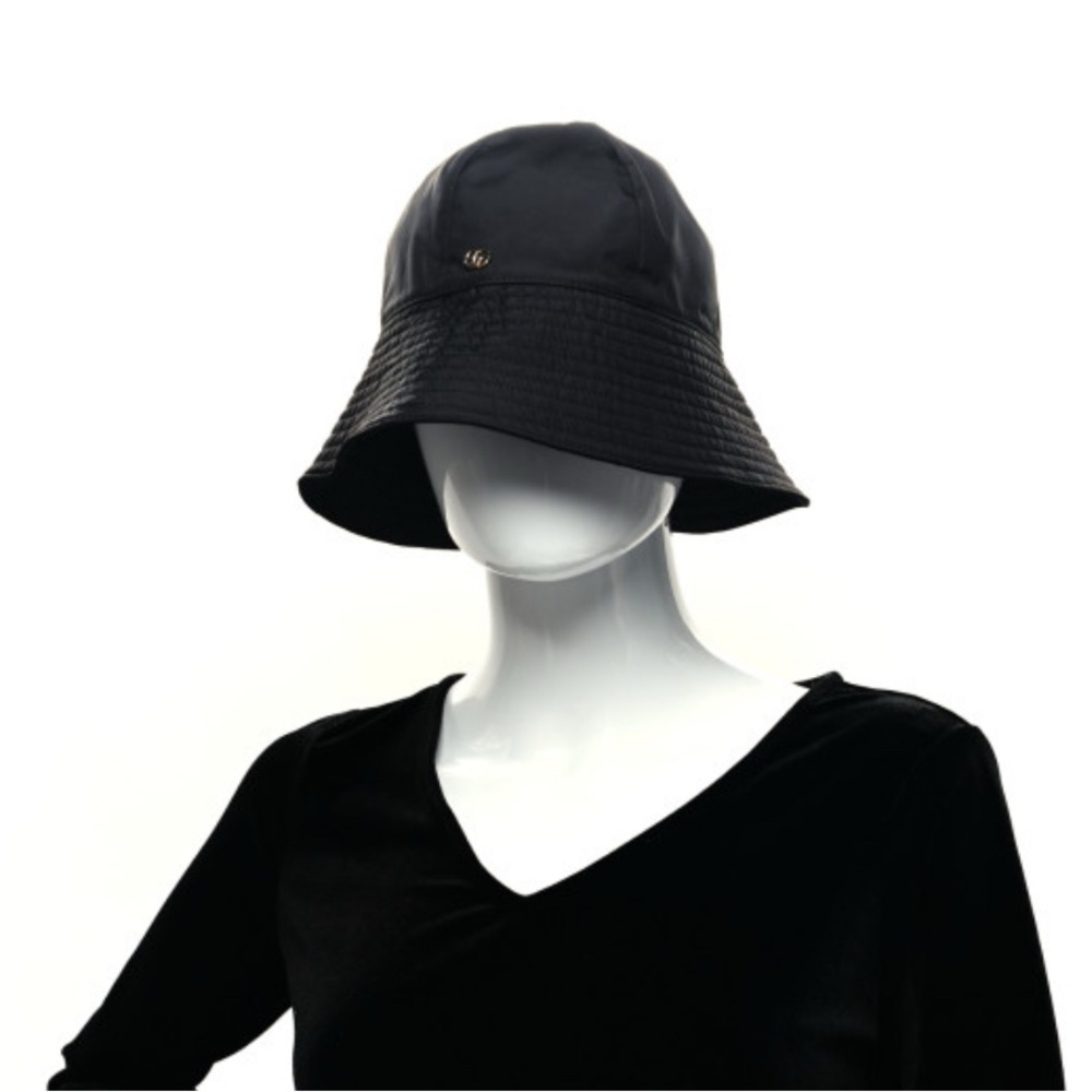 NEW Gucci Black Bucket Hat Minimalist Design